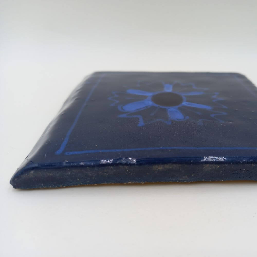 rekodzielo-plytka-ceramiczna-dekor-kwiatuszek 1