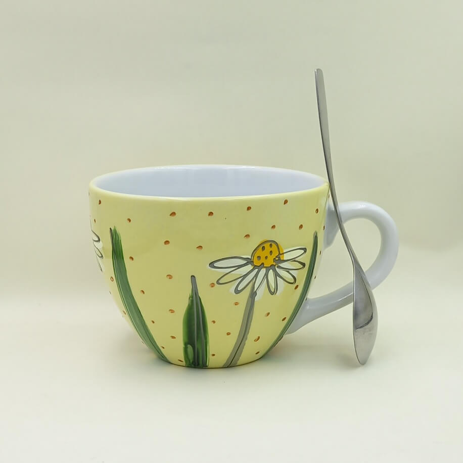 Ręcznie malowany, duży kubek 500 ml "Rumianki" - obrazek 2