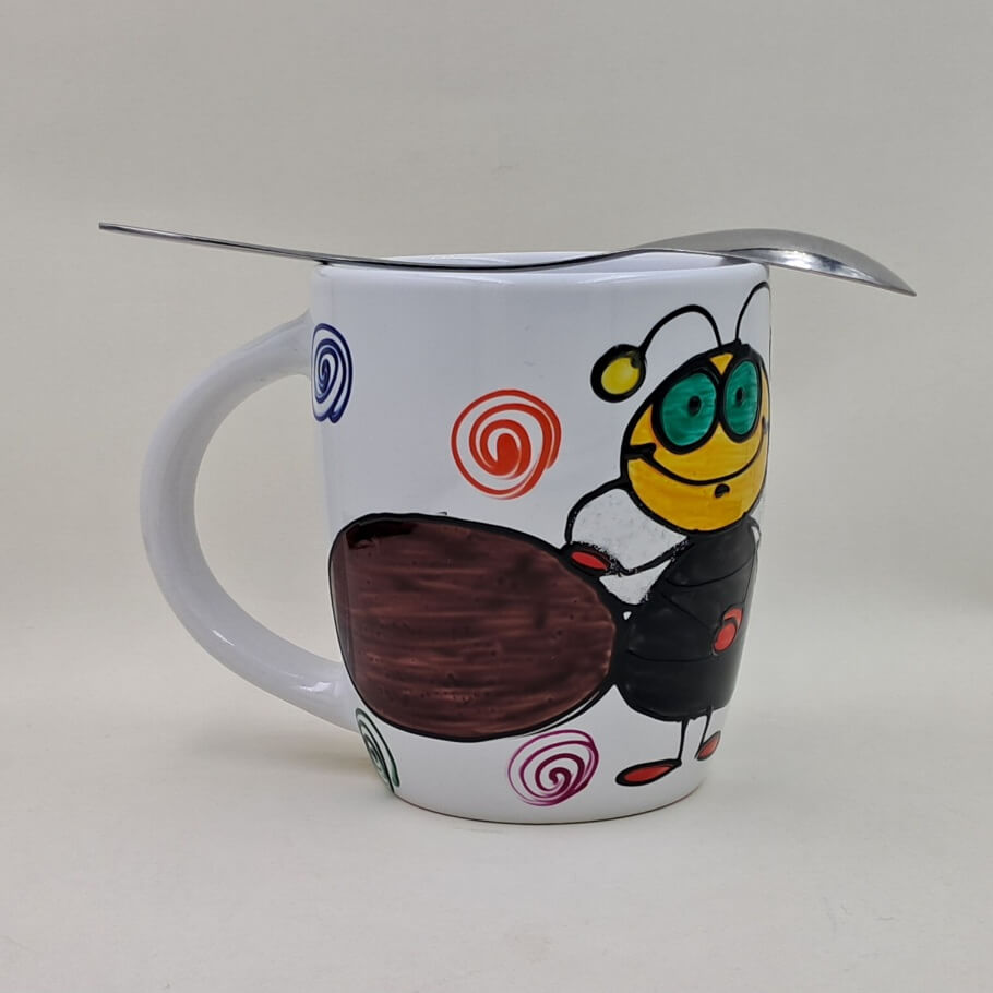 Ręcznie malowany kubek 300 ml "Każdego dnia bądź jak Żuk..."