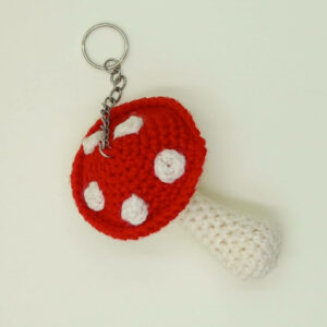 rekodzielo-brelok-szydelkowy-muchomor
