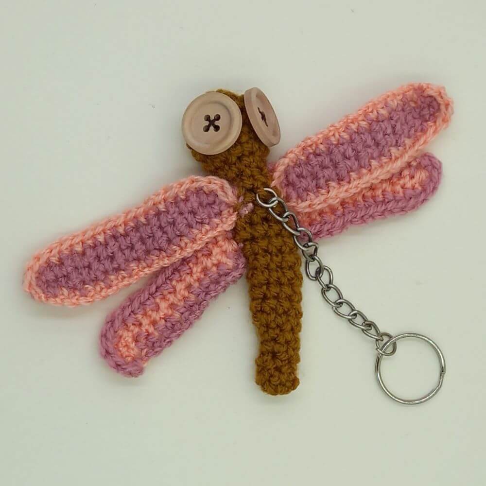 rekodzielo-brelok-szydelkowy-wazka