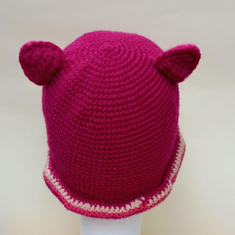 Ręcznie robiona czapka szydełkowa "Kotek" - obrazek 3