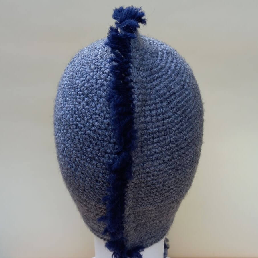 rekodzielo-czapka-szydelkowa-rycerz 3