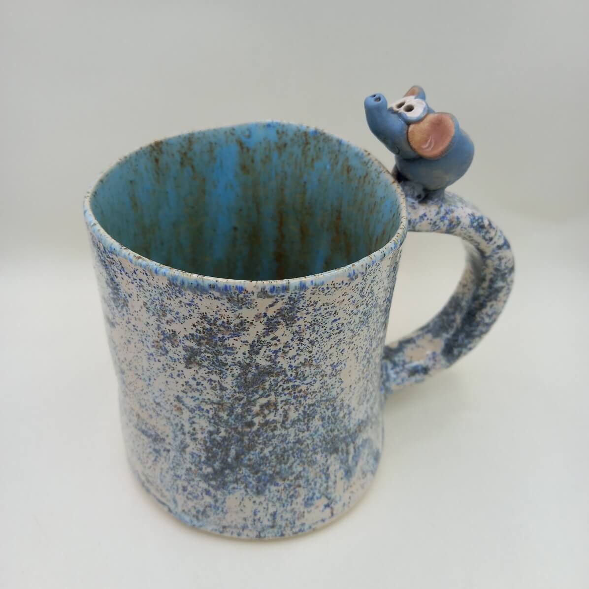 Ręcznie robiony kubek ceramiczny "Słonik" - obrazek 2