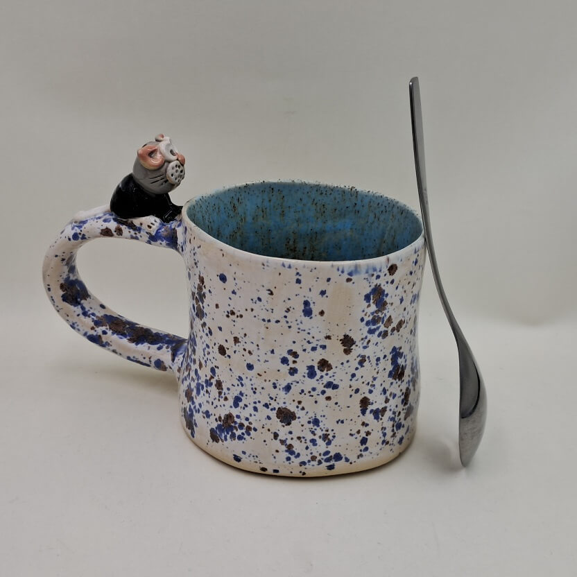 Ręcznie robiony kubek ceramiczny "Kotek Szary I" - obrazek 2