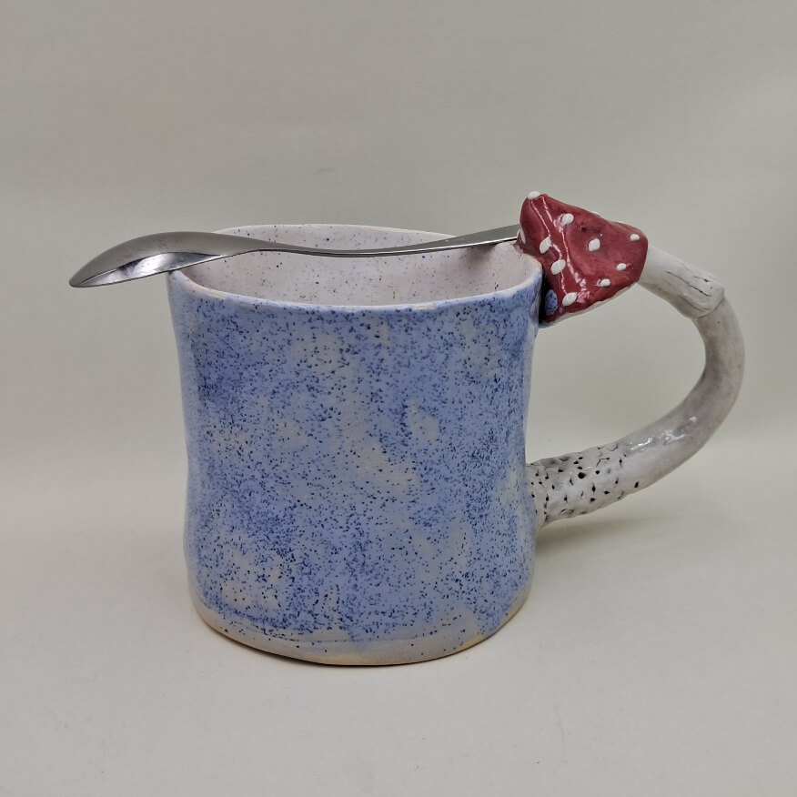 Ręcznie robiony kubek ceramiczny "Muchomor VII"