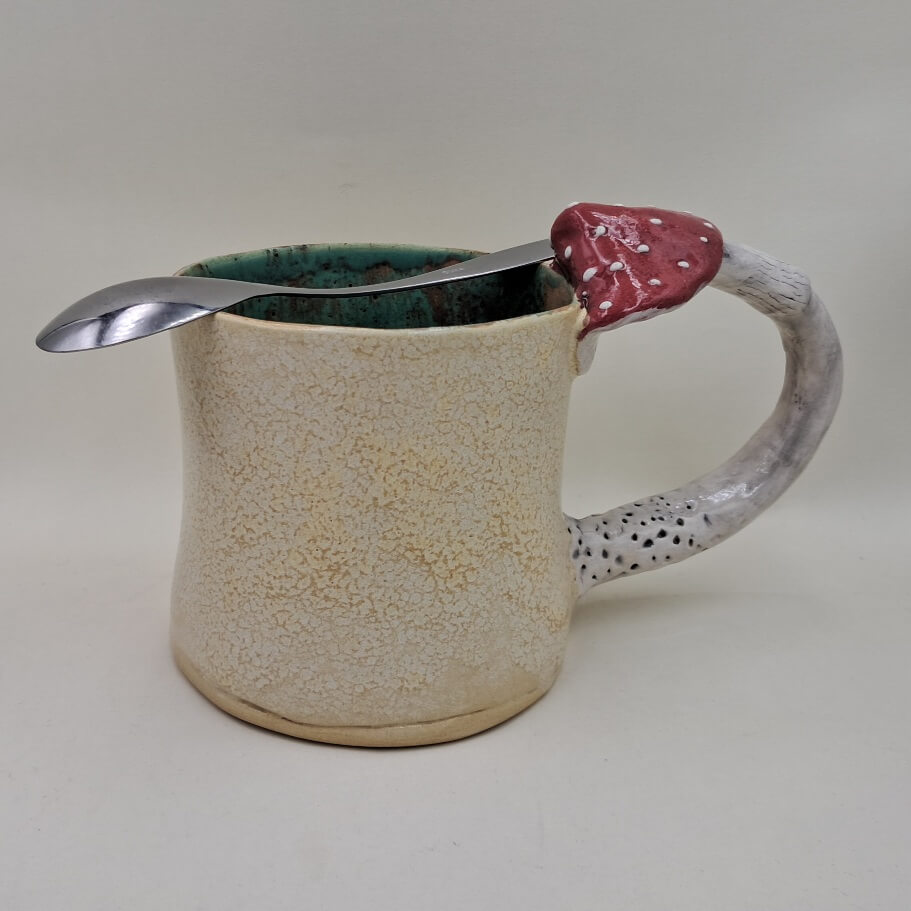 Ręcznie robiony kubek ceramiczny "Muchomor IX"